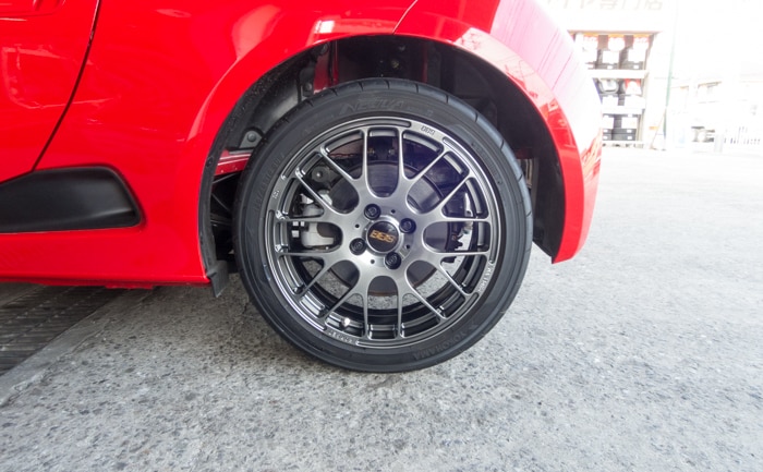 S660にbbsのアルミホイール Rp ダイヤモンドブラックを装着しました フロント 15インチ リア 16インチ 埼玉県川越市タイヤ交換 ホイール販売店