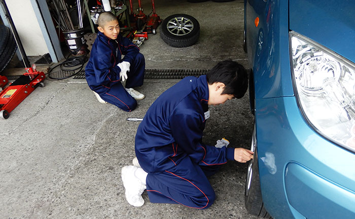 城南中学校 相広タイヤ 職場体験