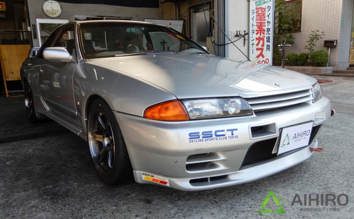 R32　GT-R 相広タイヤ タイヤ交換