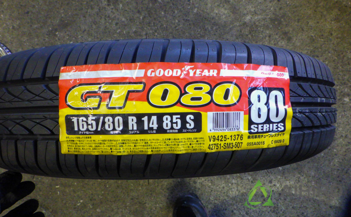 グッドイヤー GT030 タイヤ交換