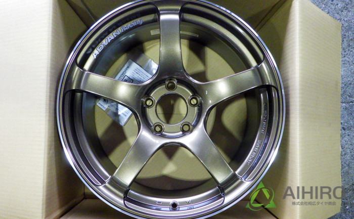 TC-4 ホイール ヤリス